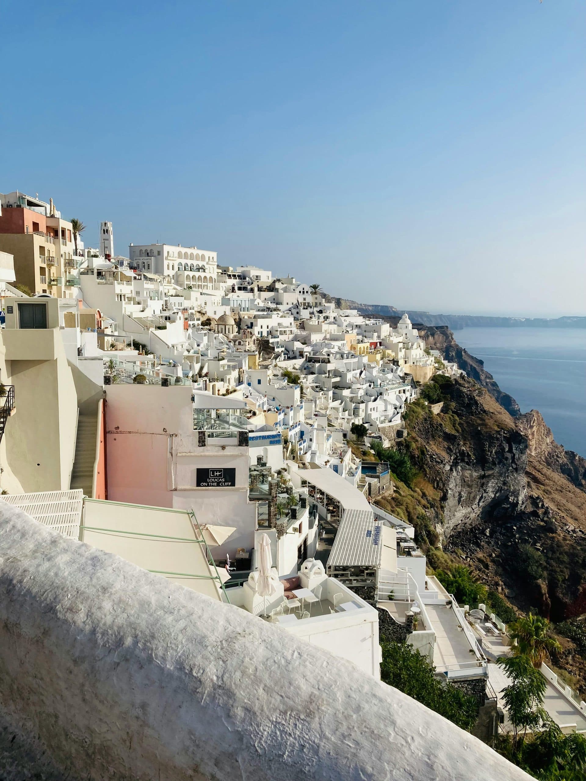 Santorini, Griechenland – Juni