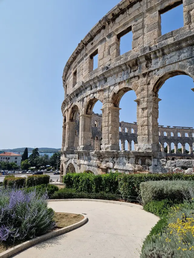 Kroatien (Pula)